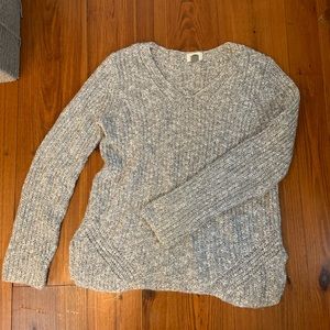 Old Navy sweater